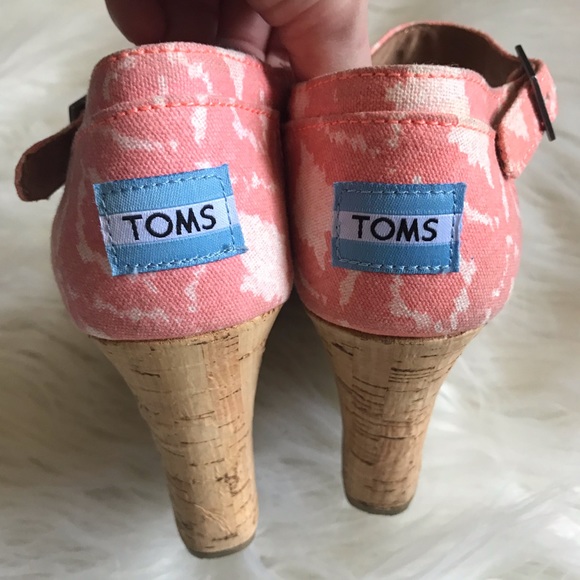 TOMS wedges - Picture 5 of 6